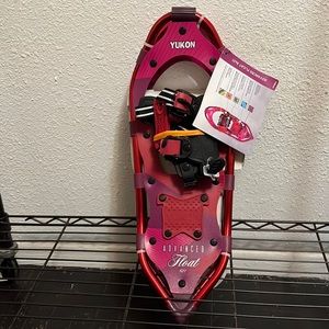 Yukon Advanced Float 821 Snowshoes